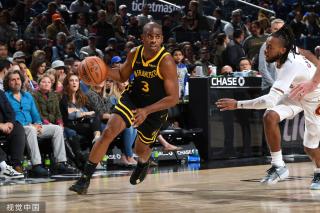 他能在进攻 他能在进攻