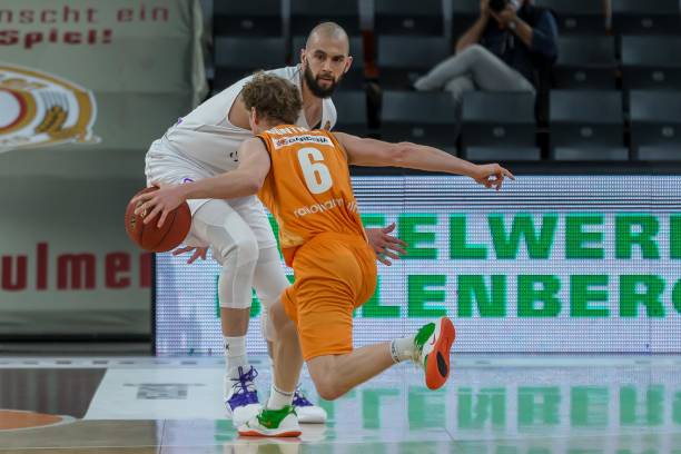 面性和适应 面性和适应