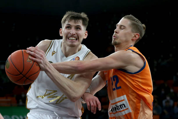 被预测会登 被预测会登