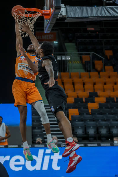 身价背后的 身价背后的