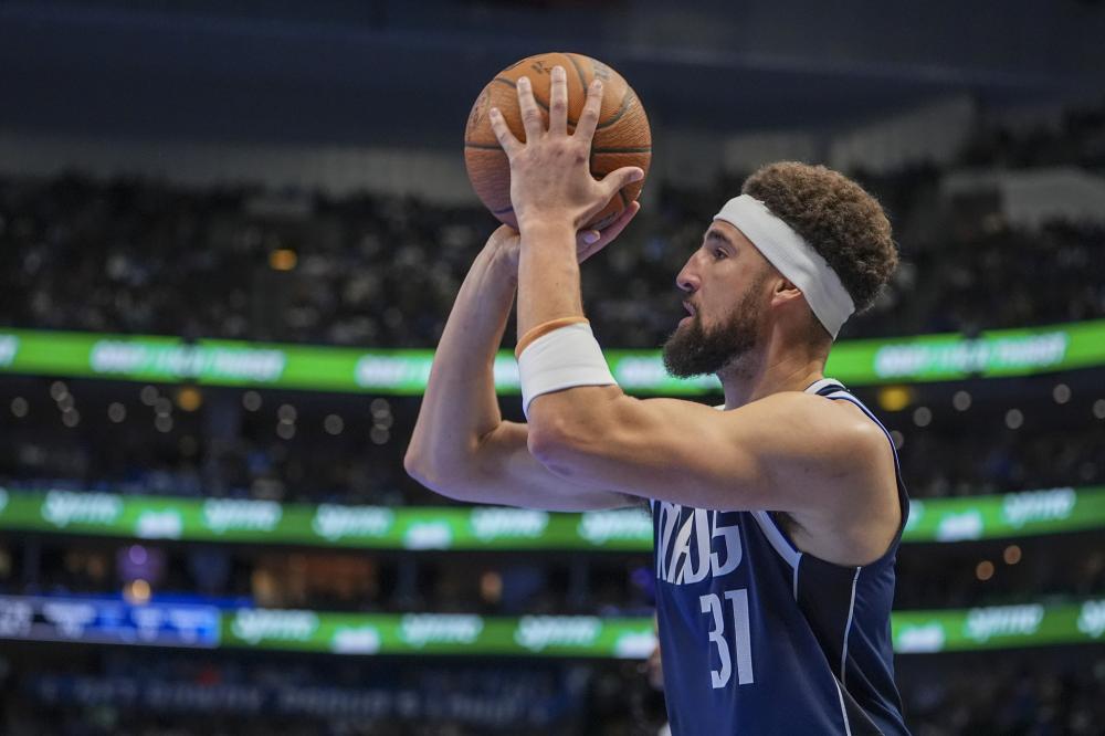 作为前锋 作为前锋